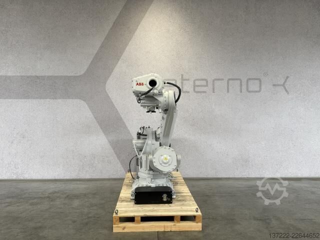 Überholter Roboter mit 1 Jahr Garantie ABB IRB 6700-200/2.6