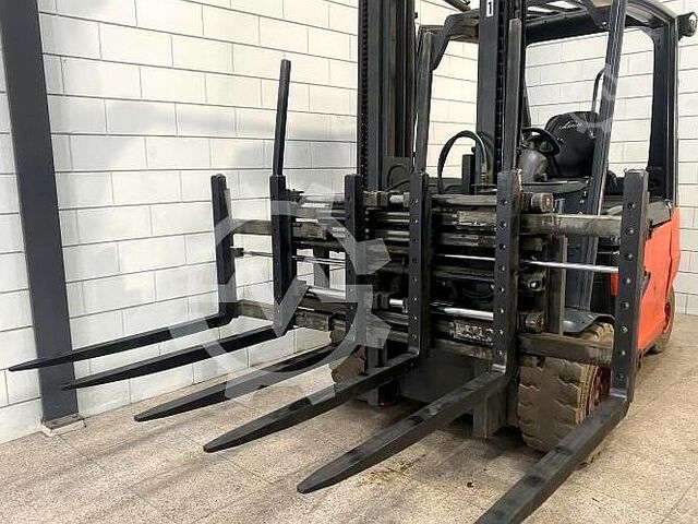 Gabelstapler Linde E50HL-01