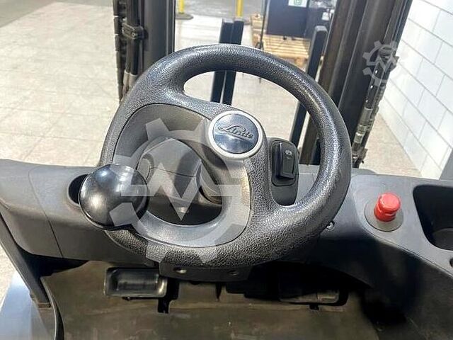 Gabelstapler Linde E50HL-01