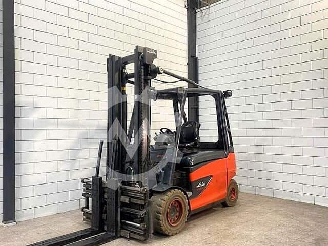 Gabelstapler Linde E50HL-01