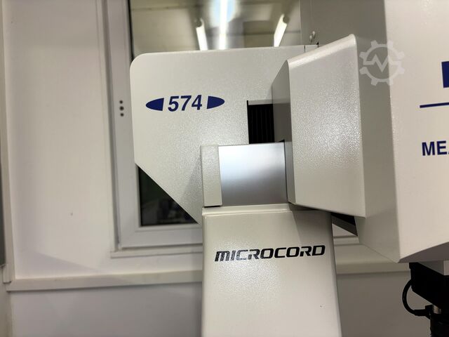 Coordinate measuring machine MITUTOYO CRYSTA-APEX S 574