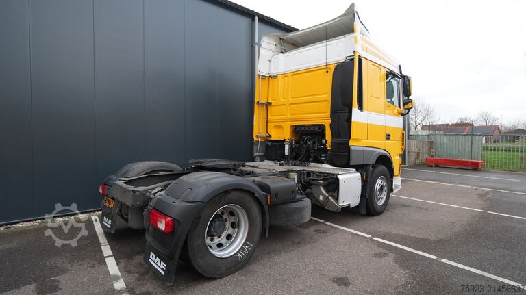 Standard-SZM DAF XF 430 Space Cab tractor unit