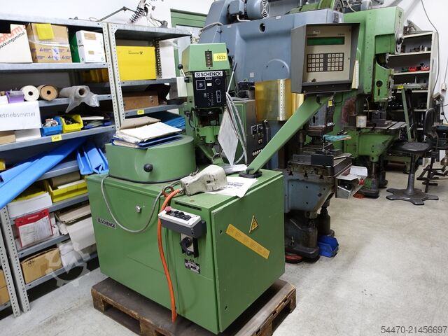 Balancing machine SCHENCK BACO22