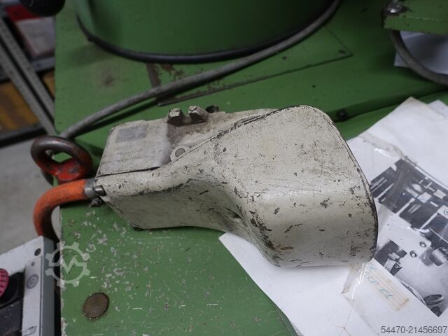 Balancing machine SCHENCK BACO22