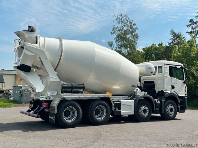 Concrete mixer truck MAN TGS 32.440 8x4 / Euromix MTP EM 9 L