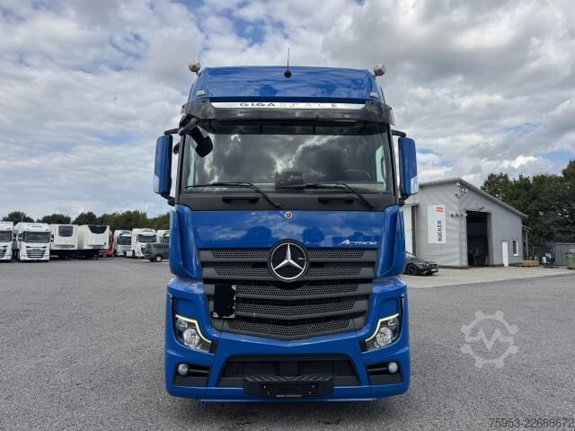 Standard SZM Mercedes-Benz 1851 LS Actros Gigaspace Retarder 2 x PTO