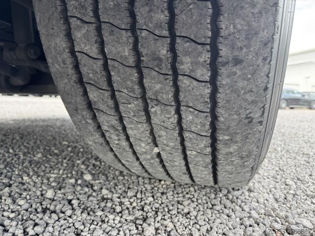 Standard SZM Mercedes-Benz 1851 LS Actros Gigaspace Retarder 2 x PTO