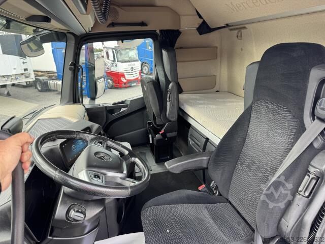 Standard SZM Mercedes-Benz 1851 LS Actros Gigaspace Retarder 2 x PTO