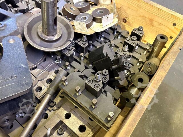 Drehmaschine - zyklengesteuert COLCHESTER COMBI K4 R/600