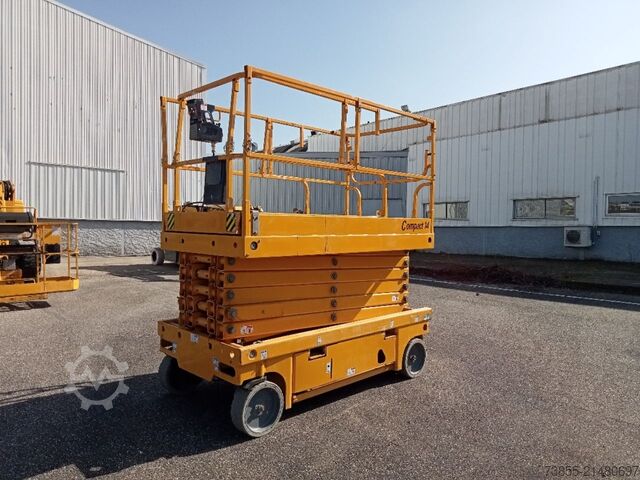 Scherenhubtisch Haulotte Compact 14