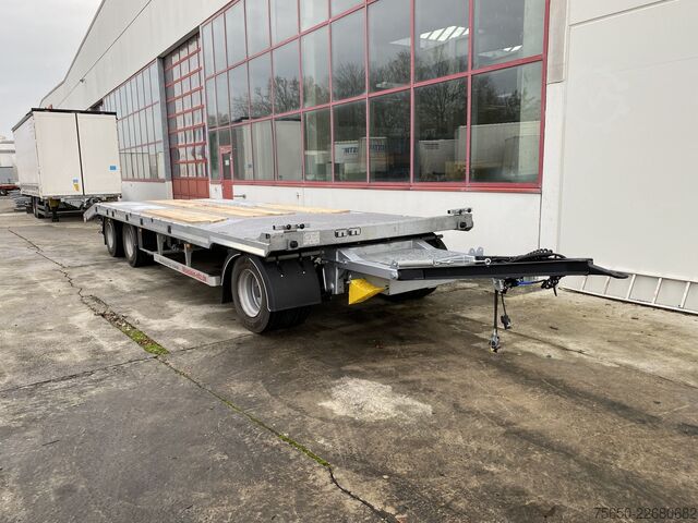 Low loader trailer Möslein T 3-8,20 P OR  3 Achs Tieflader gerader Ladefläche 8,10 m,Neufahrzeug