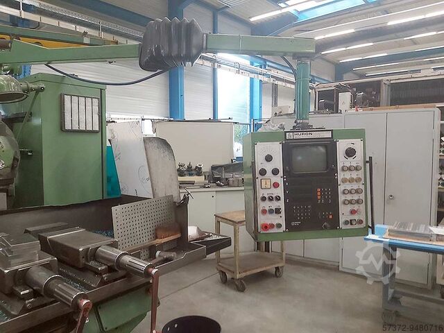 NC Milling Machine HURON HURÈ M 2006