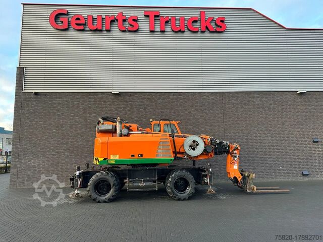 All-terrain crane Sennebogen 608 MULTICRANE/ROUGH TERRAIN CRANE + JIB