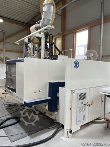 CNC machining center SCM morbidelli M 400