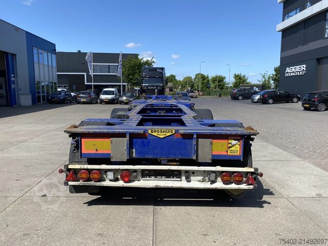 Container transport Broshuis 2Connect 2AKCC / 4 Axles / 3x Steering Axle / 2...