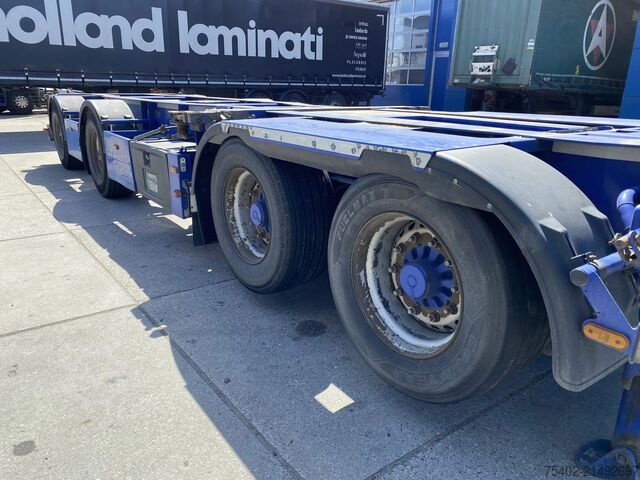 Container transport Broshuis 2Connect 2AKCC / 4 Axles / 3x Steering Axle / 2...