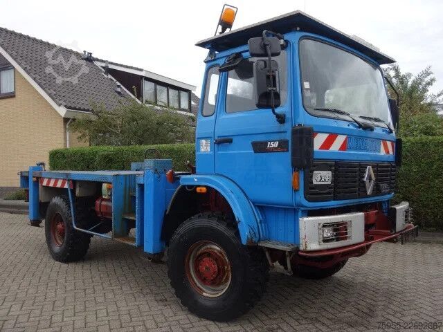 Loading platform Renault Midlum 180 4X4 OPENBAK MET PTO HYDROLIEK