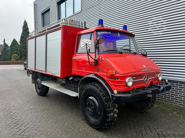 Unimog Mercedes-Benz U 416 Brandweer in topstaat Unimog Mercedes-Benz U 416 Brandweer in topstaat