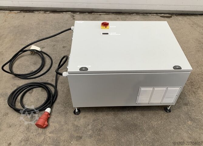 Transformator von 220 V einphasig auf 380 V dreiphasig Coffret transformateur / Convertisseur LD CMT NS 10-380