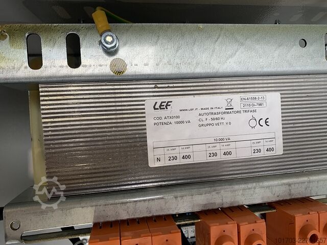 Transformator von 220 V einphasig auf 380 V dreiphasig Coffret transformateur / Convertisseur LD CMT NS 10-380