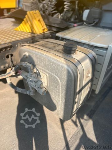 Standard tractor unit MAN TGX 18.440, Motor generalüberholt, Top Zustand