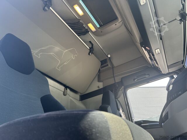 Standard-SZM Man TGX 18.470 GX / 264 dkm / Retarder / 2 Tanks / ...