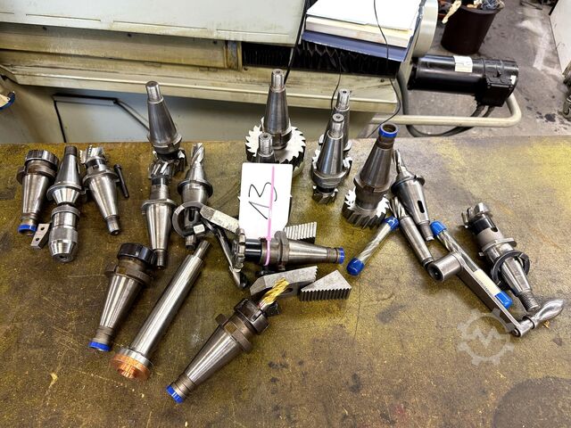 Werkbank mit Inhalt GARANT Workbench with contents