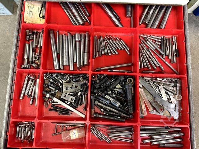 Werkbank mit Inhalt GARANT Workbench with contents