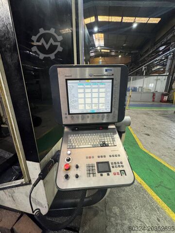 CNC - Dreh- und Fräszentrum - 5-Achsen DMG DMC 210 FD