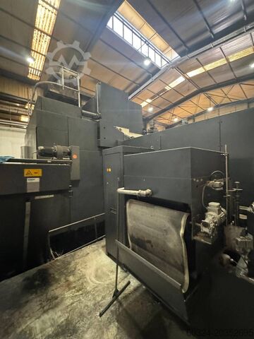 CNC - Dreh- und Fräszentrum - 5-Achsen DMG DMC 210 FD