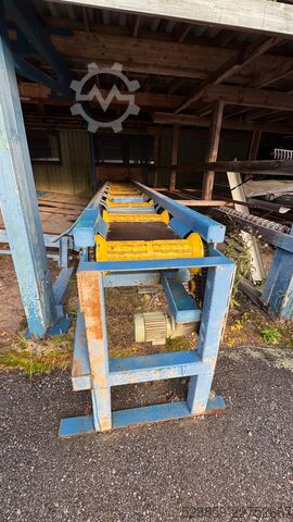 Board stacking system  