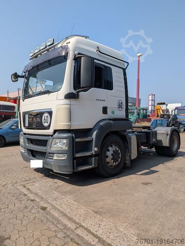 Standard tractor all-wheel drive LOF MAN TGS 18.400
