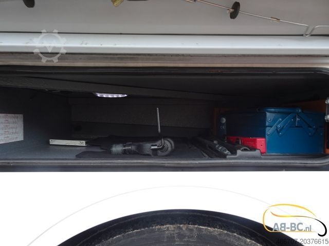 Motor coach MERCEDES-BENZ Tourismo, 54 Sitze, Euro 5