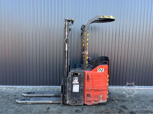 Fahrerstandstapler Linde D14SP