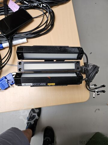 Keyence Kamera Systeme 2 Keyence 5x XG - 2800 Keyence + Module 2