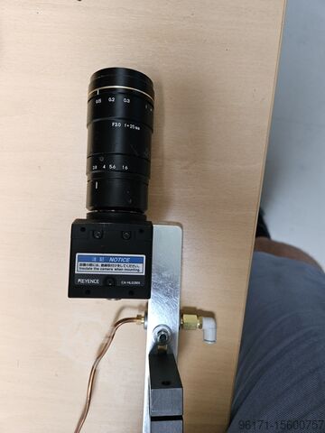 Keyence Kamera Systeme 2 Keyence 5x XG - 2800 Keyence + Module 2