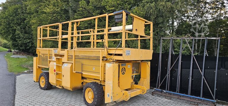 Scissor lift Genie GS-3384 RT