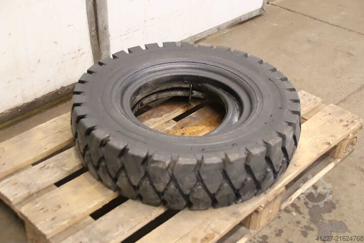 Reifen mit Schlauch Bridgestone J-Lug 7.50-15