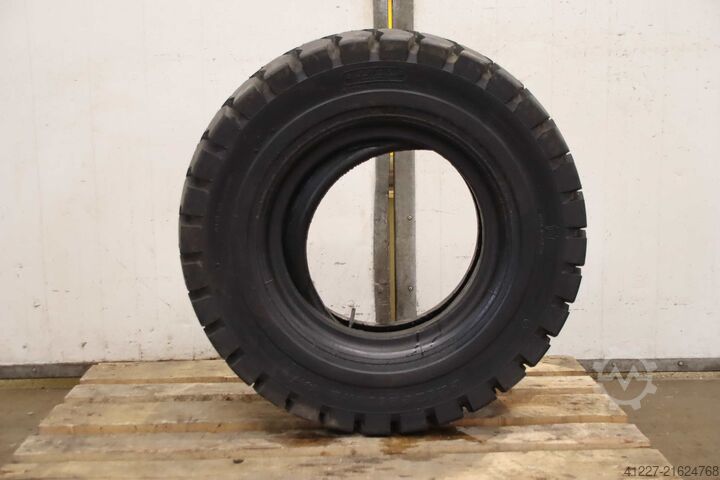 Reifen mit Schlauch Bridgestone J-Lug 7.50-15