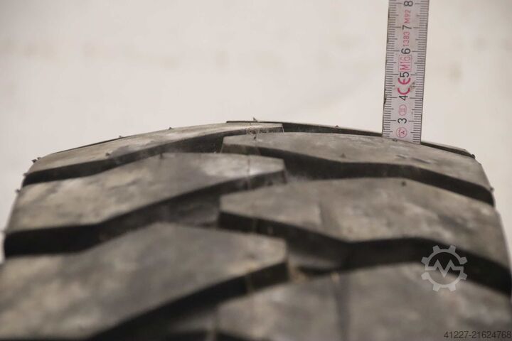 Reifen mit Schlauch Bridgestone J-Lug 7.50-15