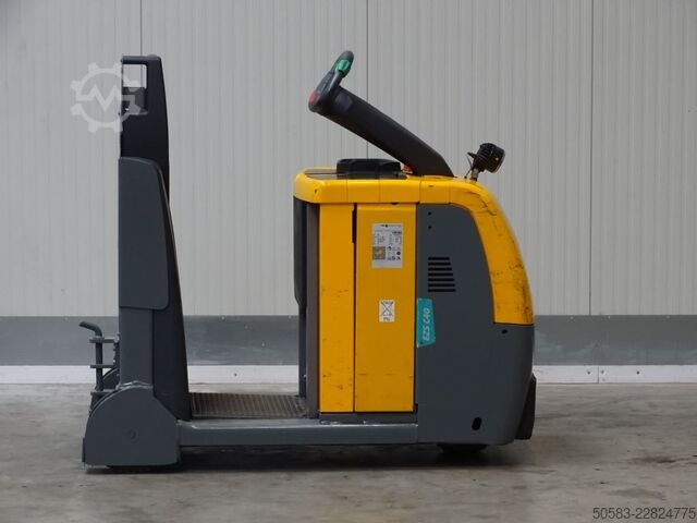 Schlepper Jungheinrich EZS C40