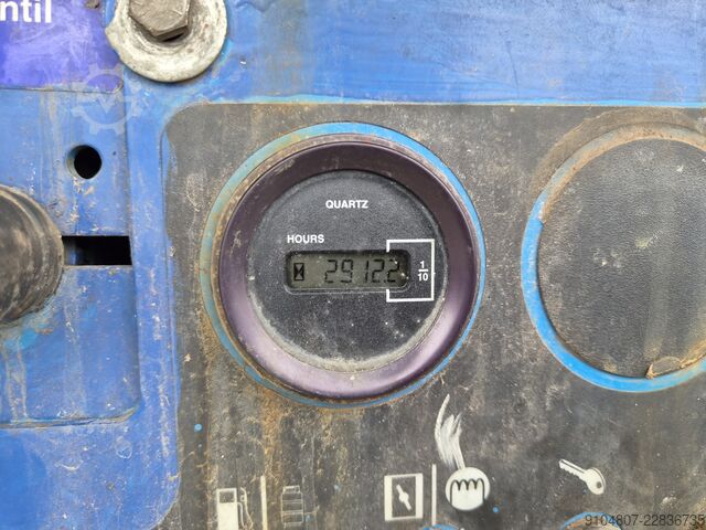 Scherenarbeitsbühne Genie GS3268RT, 4x4, 12m Workingheight, Kubota