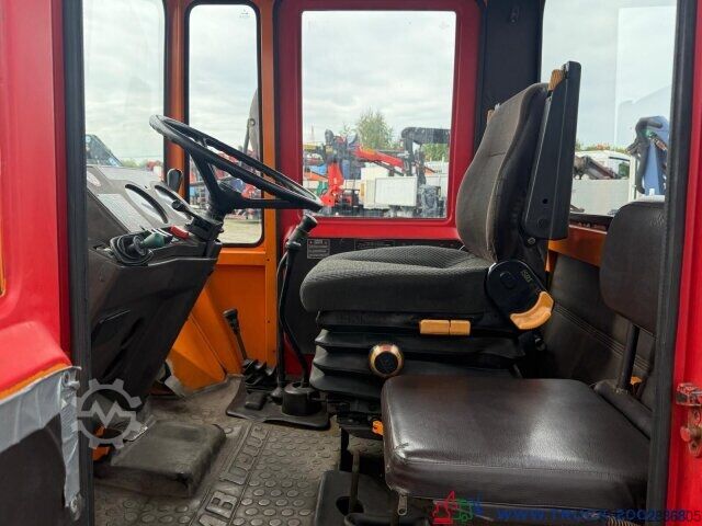 Traktor Mercedes-Benz Trac 700 Seitenschalter 1 von 899 Sammlerstück