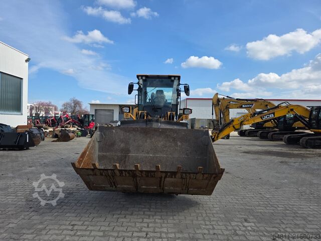 Radlader Hyundai HL930A * 3. Kreis *