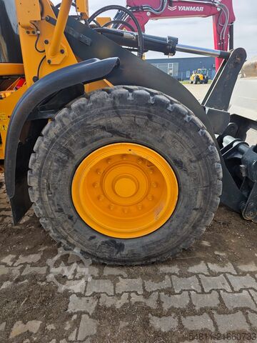 Radlader Hyundai HL930A * 3. Kreis *