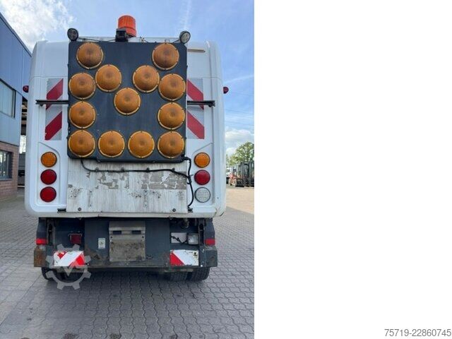 Van Ravo Ravo 560 Straßenkehrmaschine