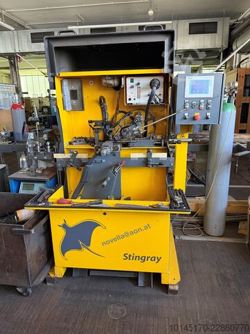 Automatic pick-and-place machine Kohlbacher Stingrey