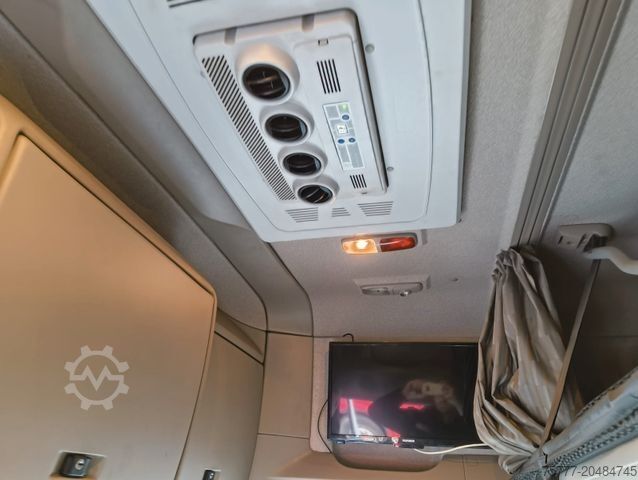 Jumbo truck DAF XF106-440 SSC Jumbozug-Durchlade-Intarder-Standk