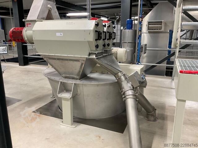 Mixing, screening, and conveying line Hosokawa Micron 20-MFC-43