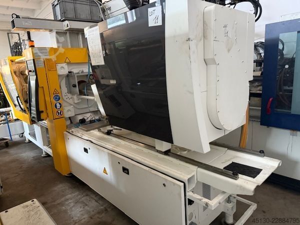 Injection molding machine Engel e-max 440/180
